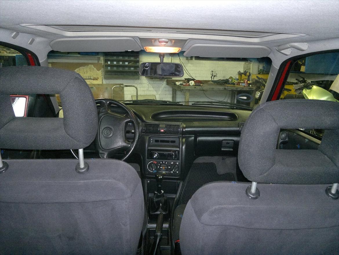 Opel Astra F NZ - Efter Støvsugning og Vinyl Make up ! ! ! billede 11