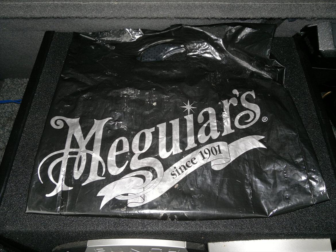 Opel Astra F NZ - Det produkt som jeg har Poleret den med det VIRKER bare!!! :D billede 17