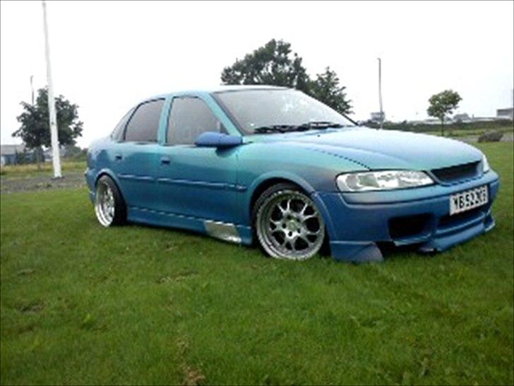 Opel vectra b 2,5 V6 190 HK+ billede 4