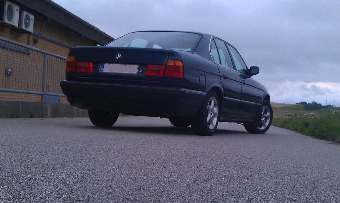 BMW e34 525ia billede 7