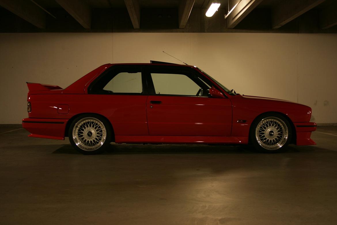 BMW M3 e30 SOLGT billede 6