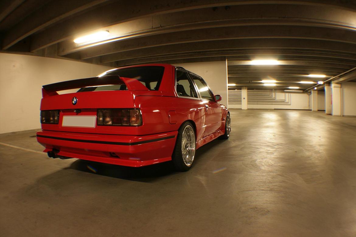 BMW M3 e30 SOLGT billede 14