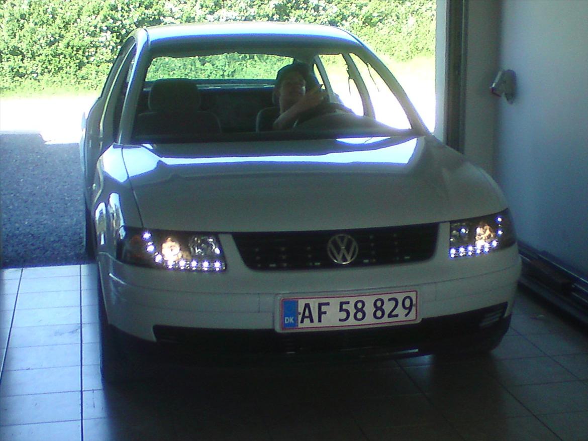 VW Passat 3B 1,6 **SOLGT** billede 2