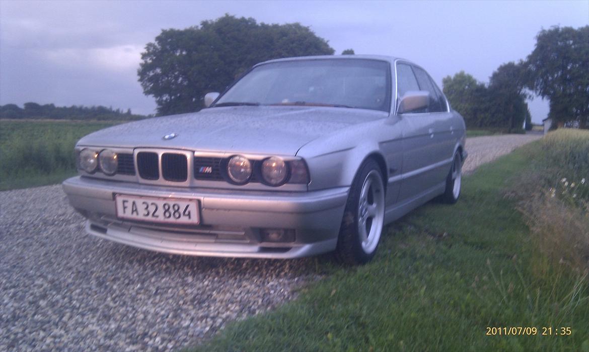 BMW 525 tds "solgt" billede 2