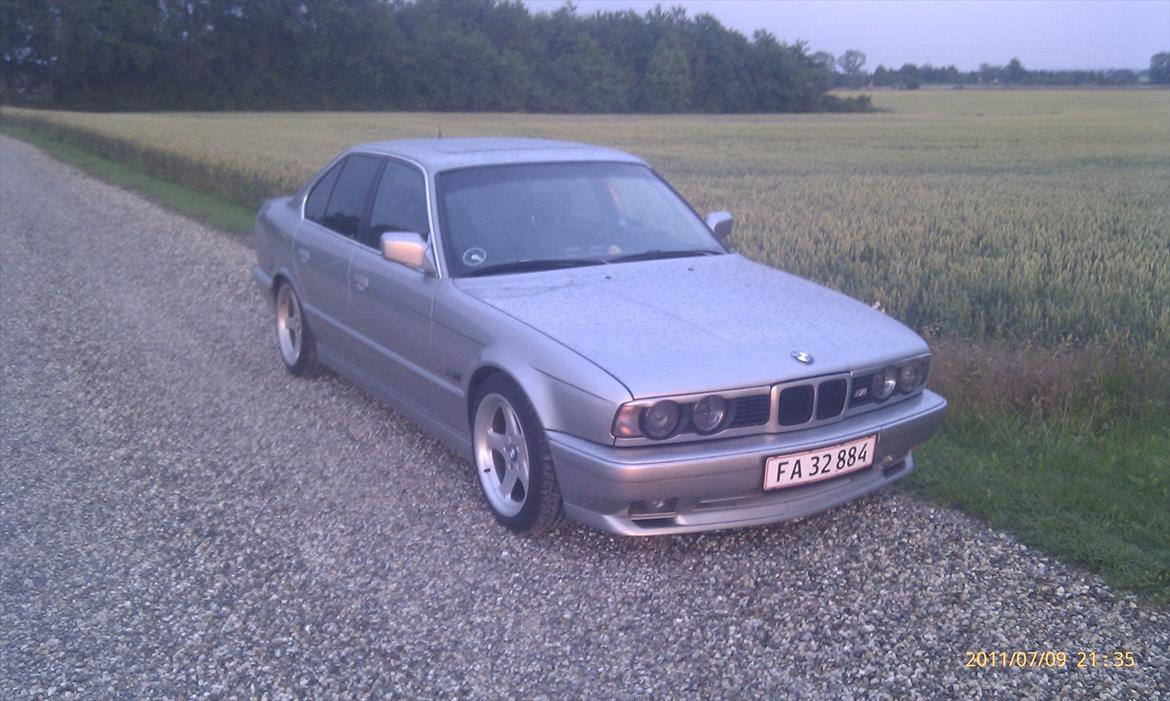 BMW 525 tds "solgt" billede 3