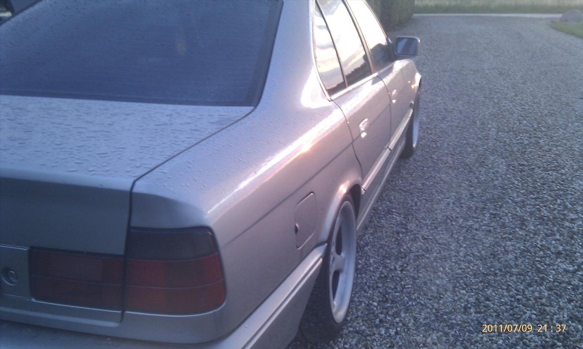 BMW 525 tds "solgt" billede 9