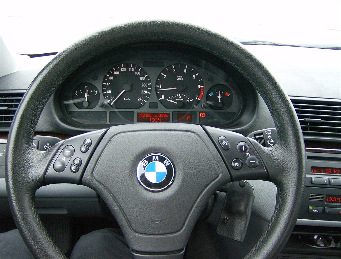 BMW 328 i billede 6
