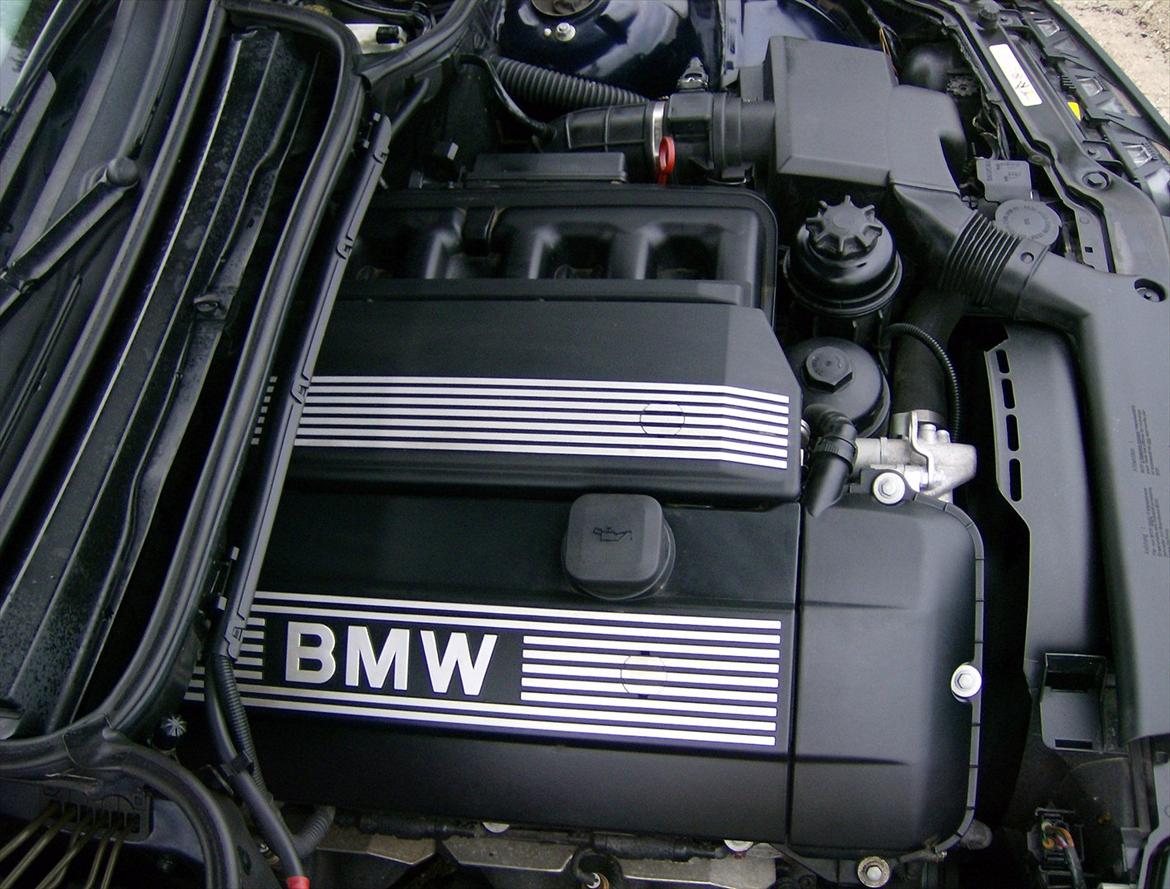 BMW 328 i billede 12