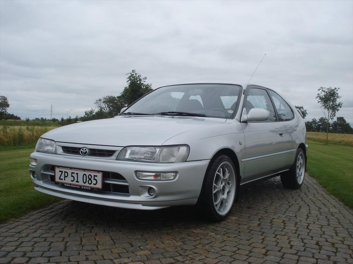 Toyota Corolla E10 1,6 XLi (Tidl. bil) billede 3