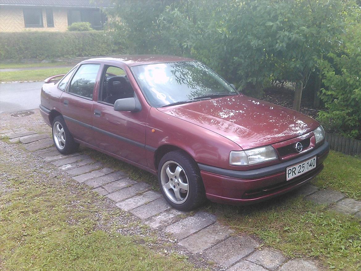 Opel Vectra A 1.8i Solgt  billede 1