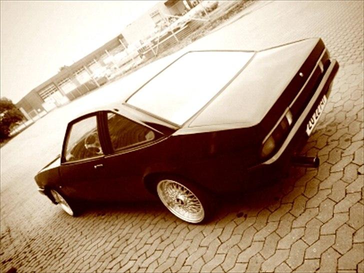 Opel Manta 2.0E GSI billede 11