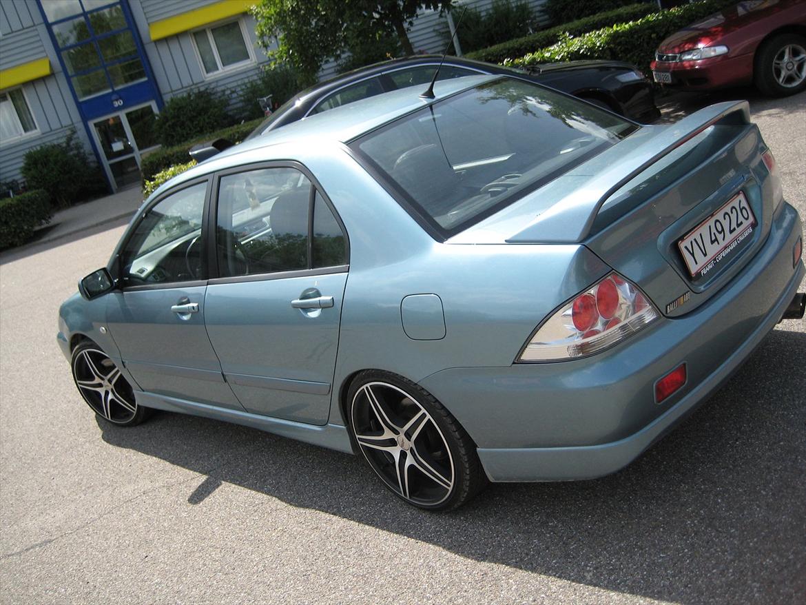 Mitsubishi Lancer *DØD* billede 3