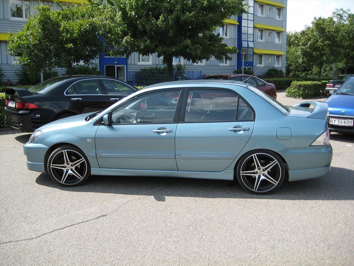 Mitsubishi Lancer *DØD* billede 5