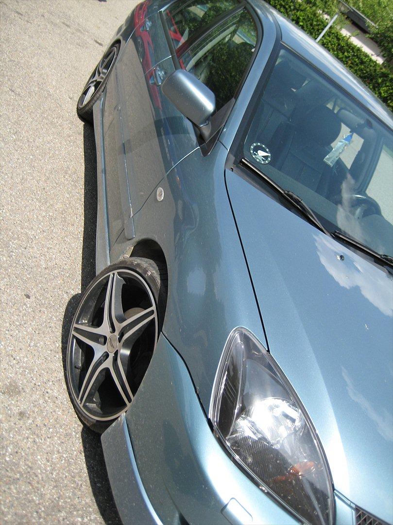 Mitsubishi Lancer *DØD* billede 9