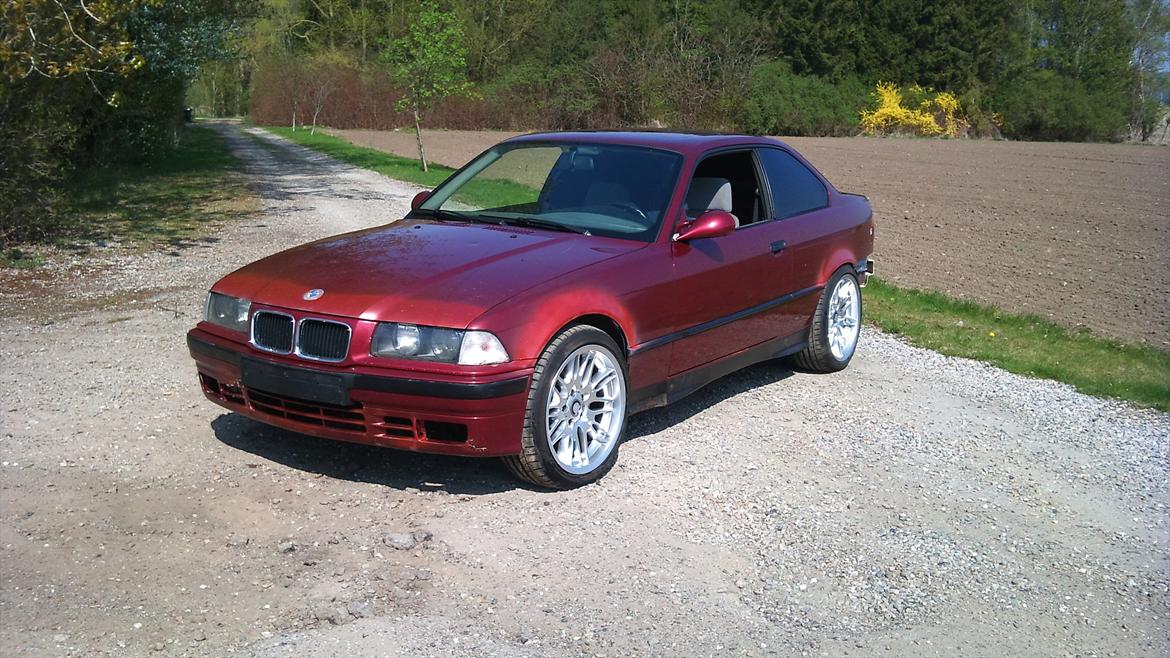 BMW e36 320i vanos U/A #SOLGT" billede 1