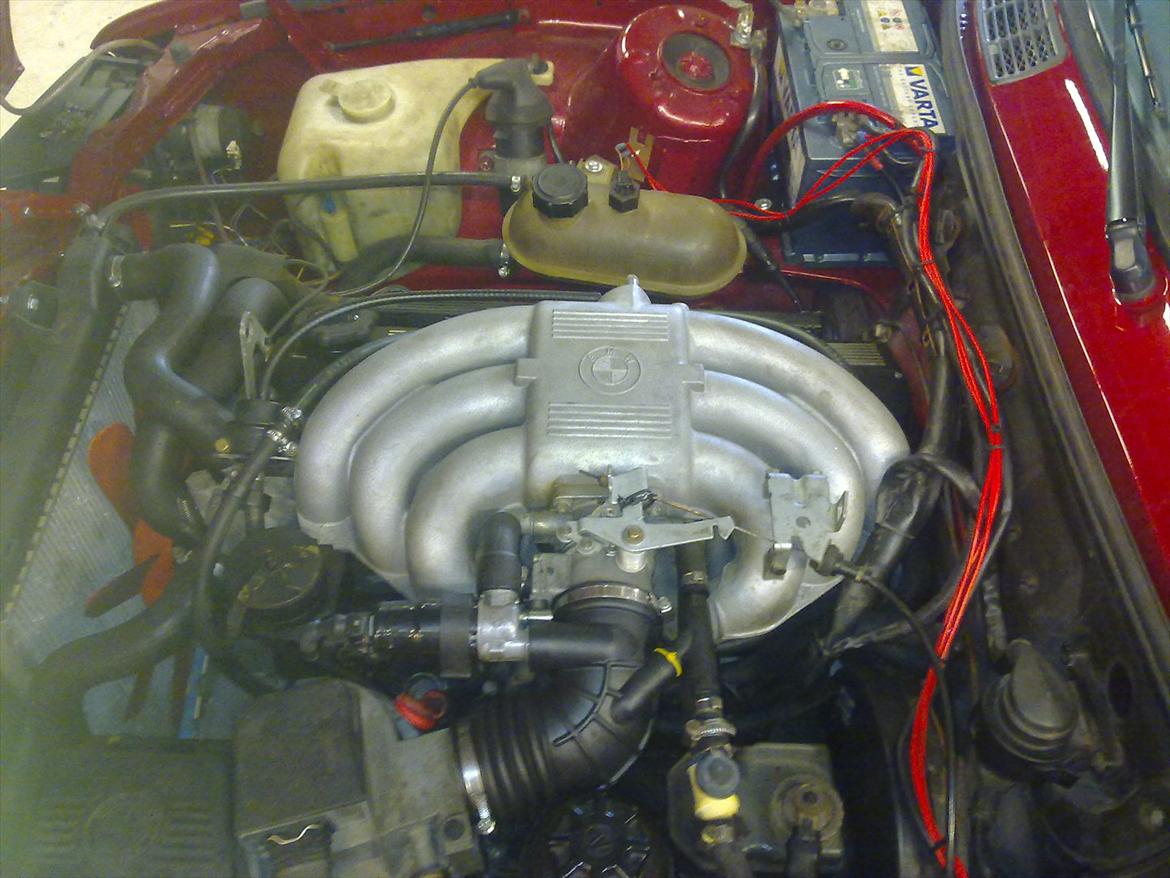 BMW 320i e30 Projekt billede 7