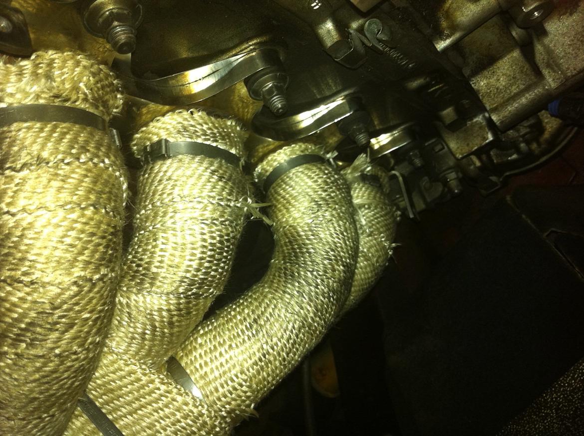 Renault Clio Fase 1 - bananmanifold monteret med power wrap, klar til race billede 16