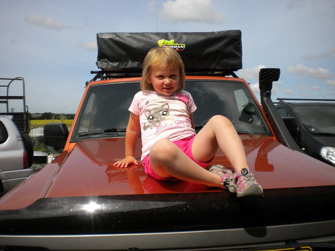 Nissan y60 (Nismo) Extreme truck - pin-up pigen 2011 billede 3