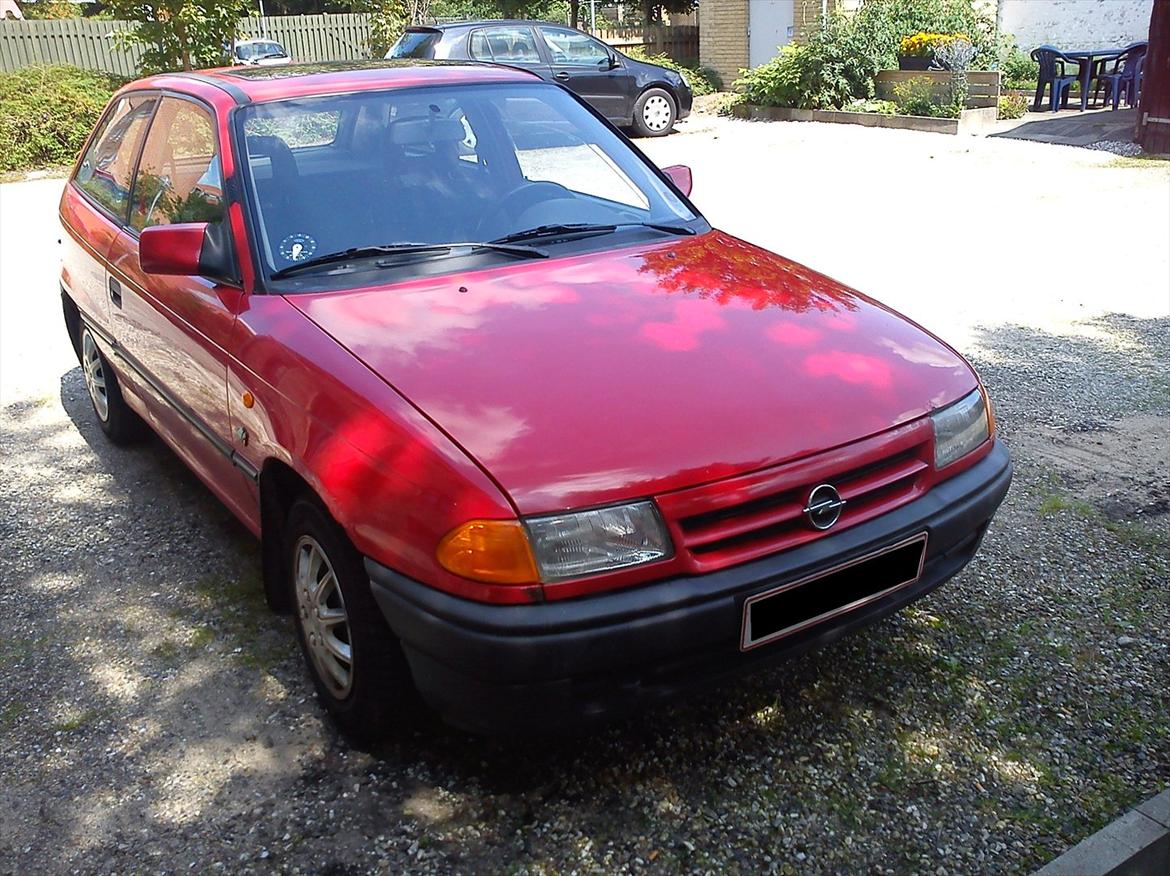 Opel astra f billede 1