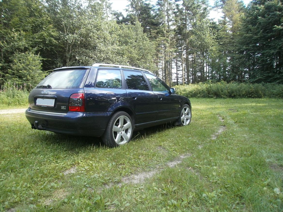 Audi A4 1,8T AVANT QUATTRO billede 2