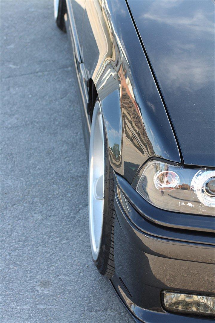 BMW e36 cab 325i - Rullede skærme billede 9