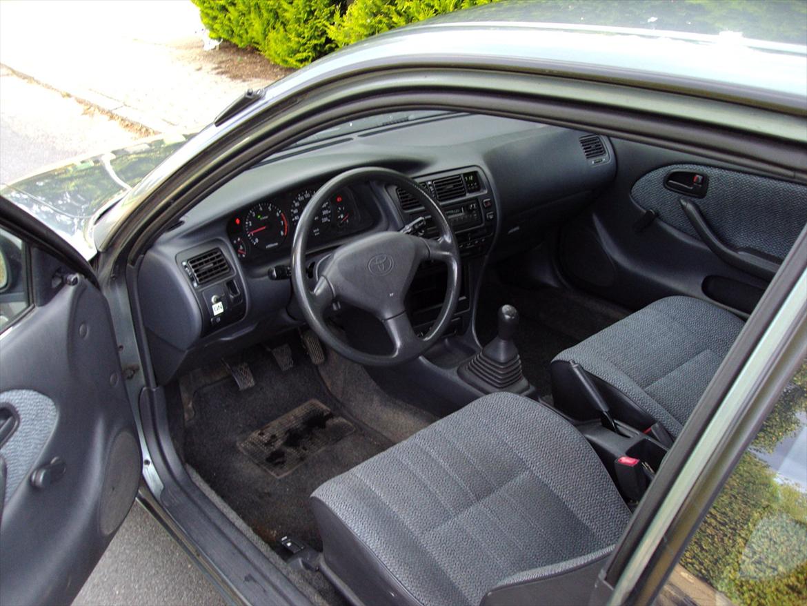 Toyota Corolla E10 billede 6