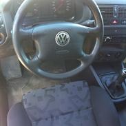 VW Golf 4