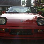 Porsche 944