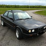 BMW e30 318is [solgt]