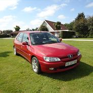 Peugeot 306