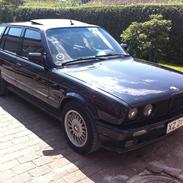 BMW 325i Touring