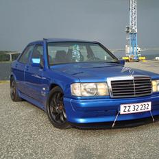 Mercedes Benz 190 2.6 (ombyg)