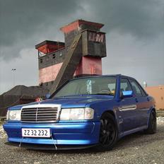 Mercedes Benz 190 2.6 (ombyg)