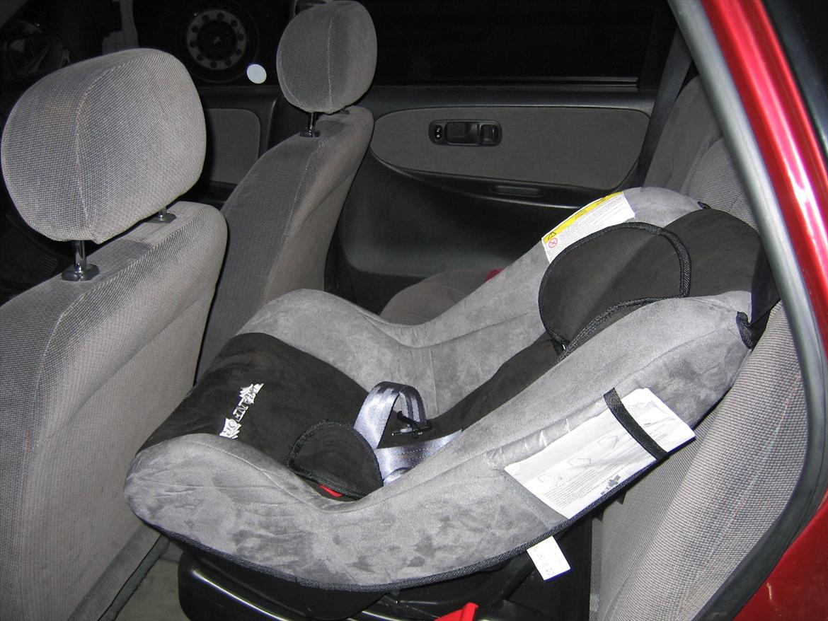 Nissan primera e st. car billede 13