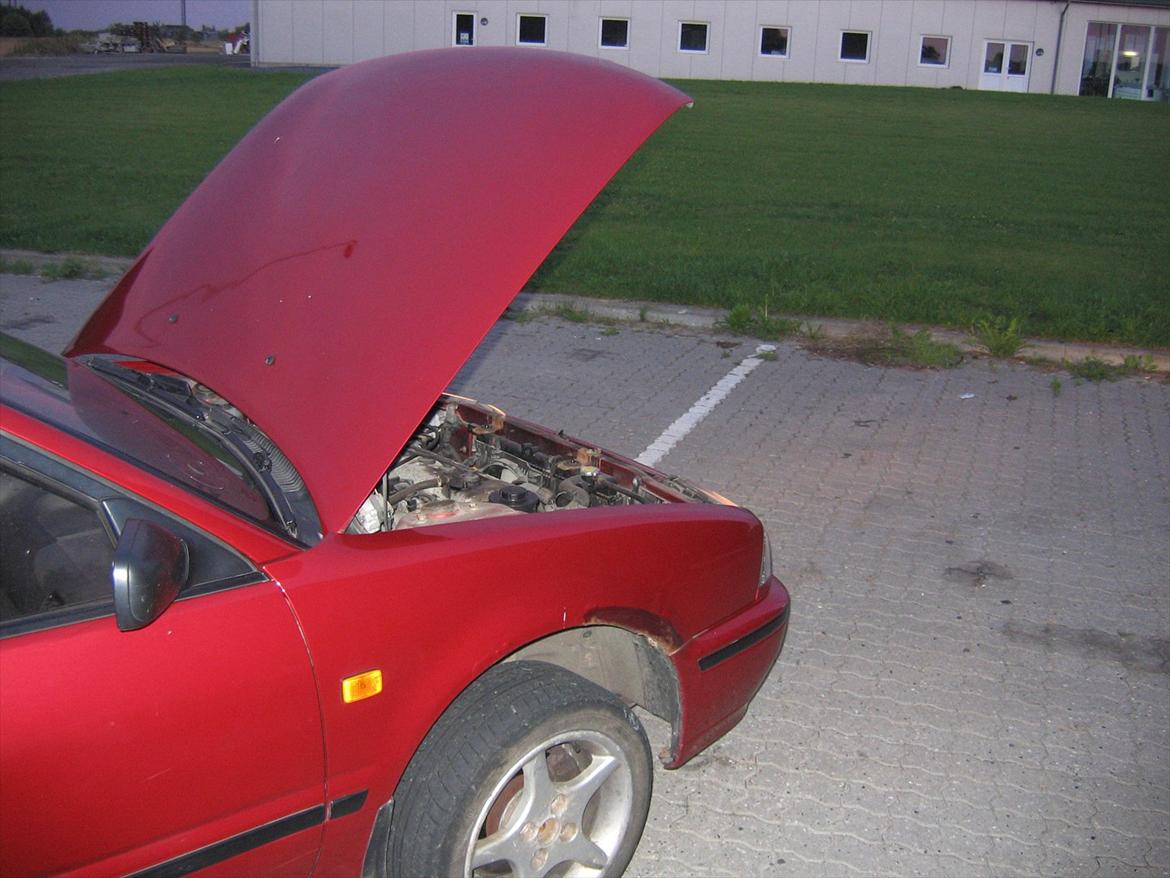 Nissan primera e st. car billede 11