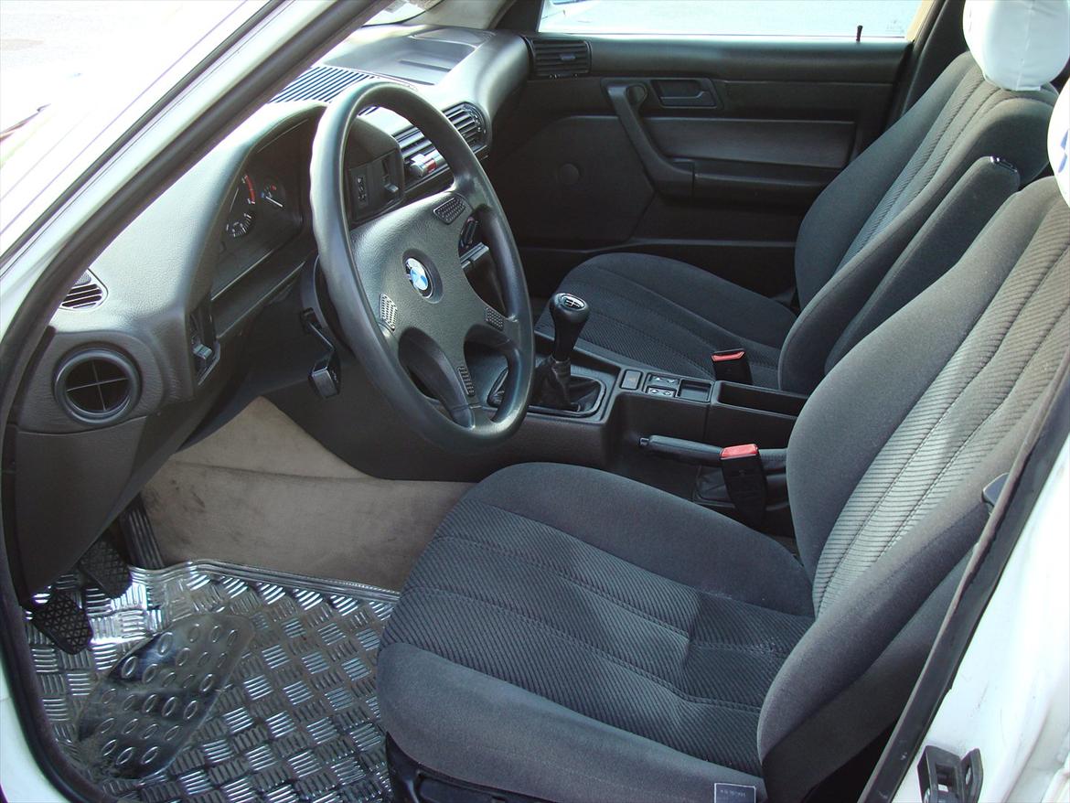 BMW 524 TD E34 *SOLGT* billede 8