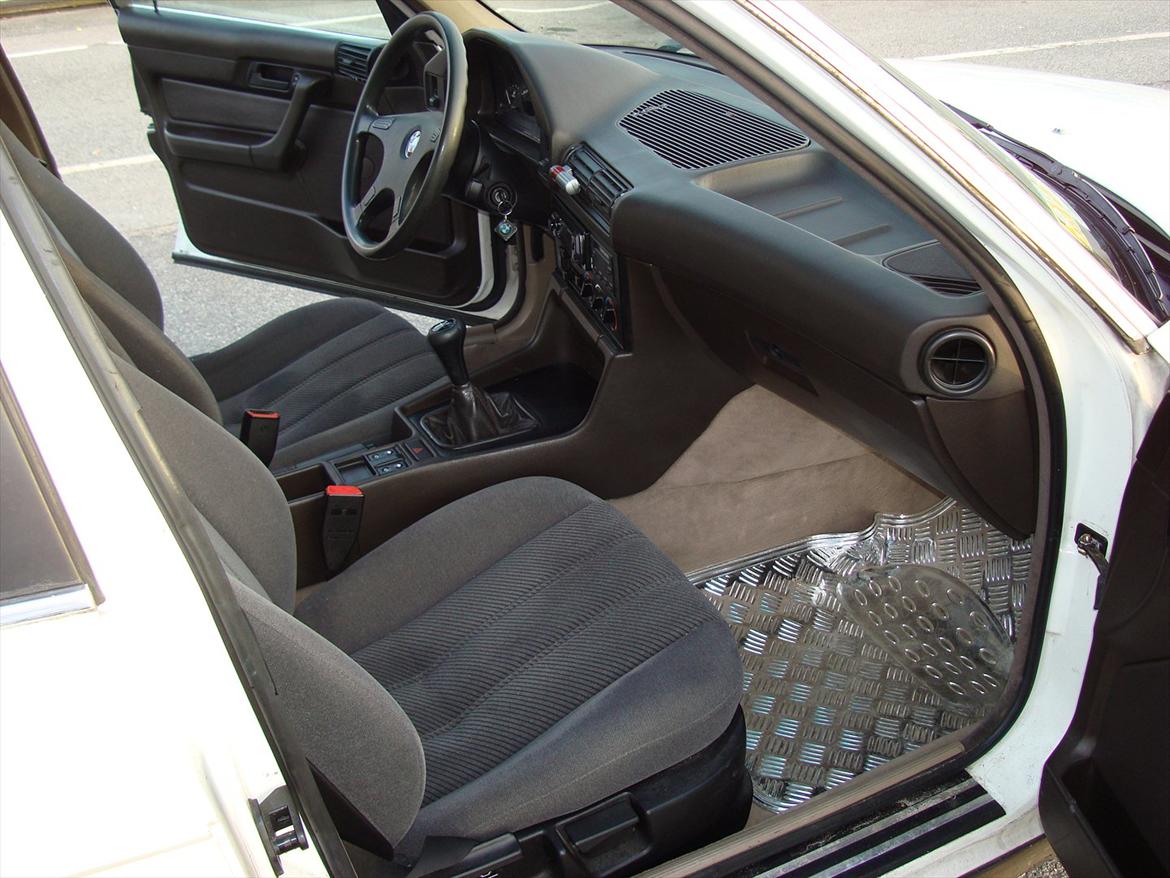 BMW 524 TD E34 *SOLGT* billede 10