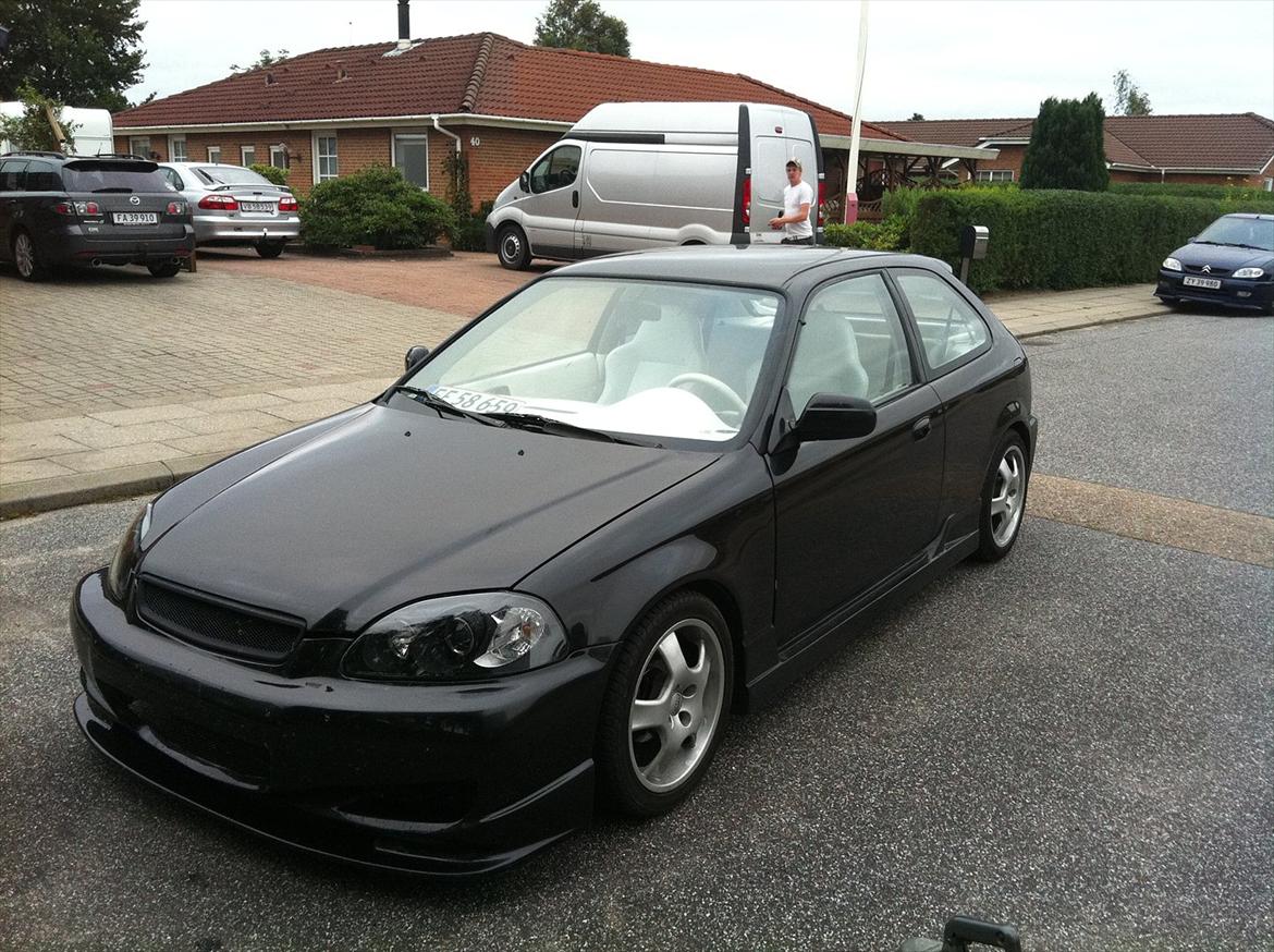 Honda civic Solgt :) billede 3