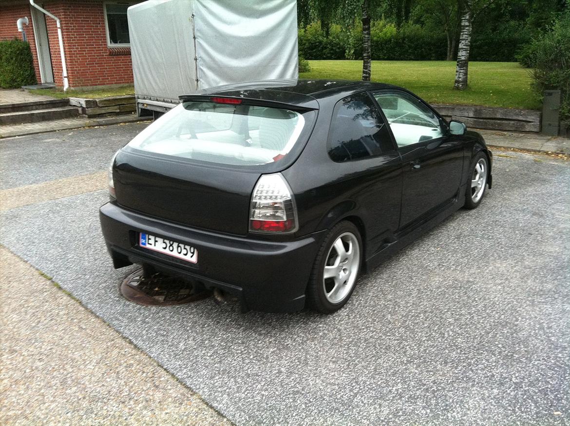 Honda civic Solgt :) billede 5