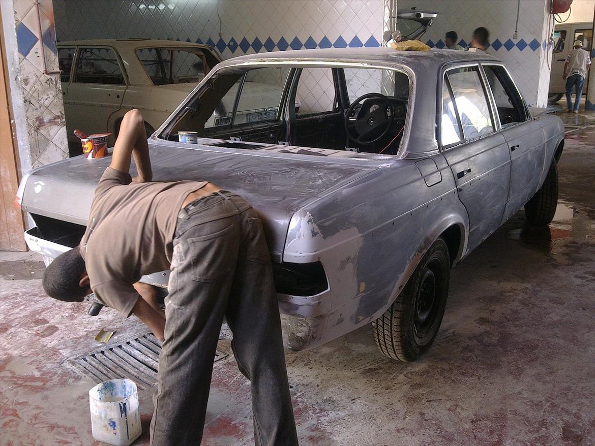 Mercedes Benz 240d aut - proces2 billede 18