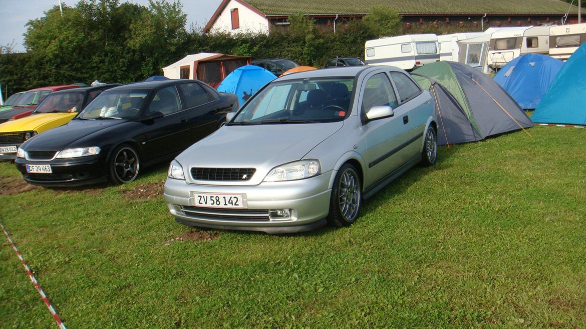 Opel Astra 2.0 16v sport - Gelsted 2011 hun stod snor lige billede 2