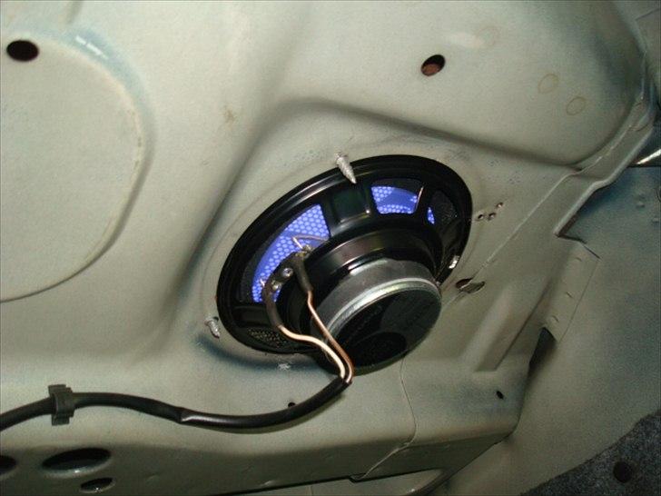 Opel vectra 2000 16v - mine nye baghøjtaler pioneer billede 18