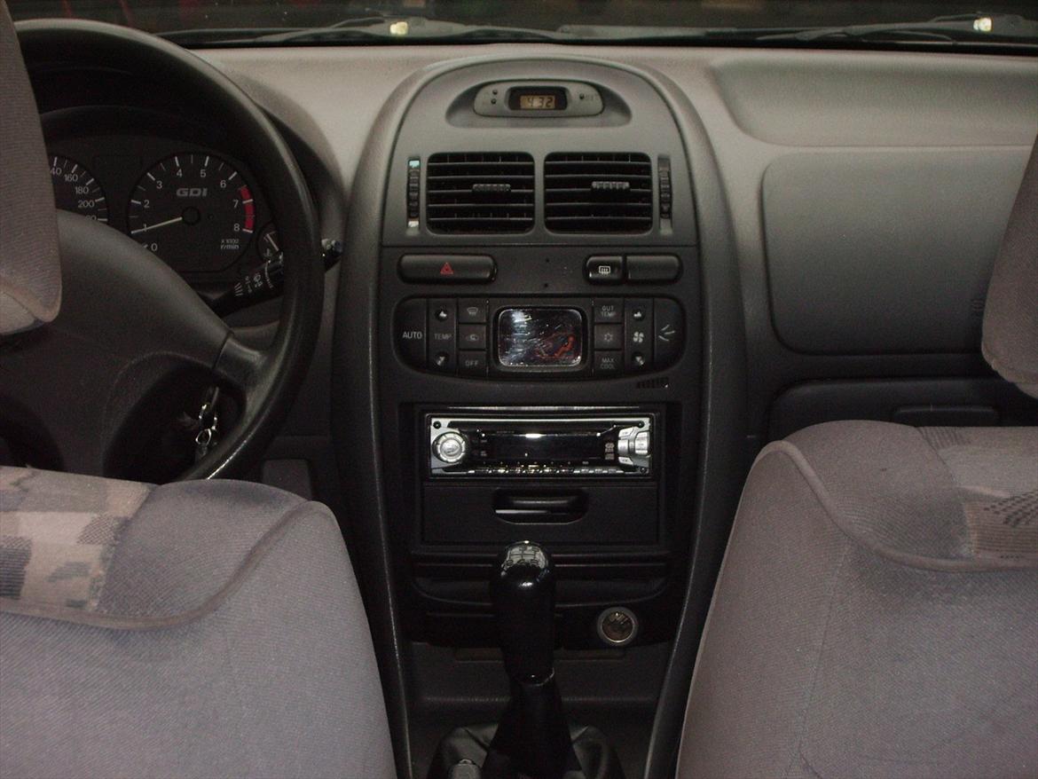 Mitsubishi carisma billede 8