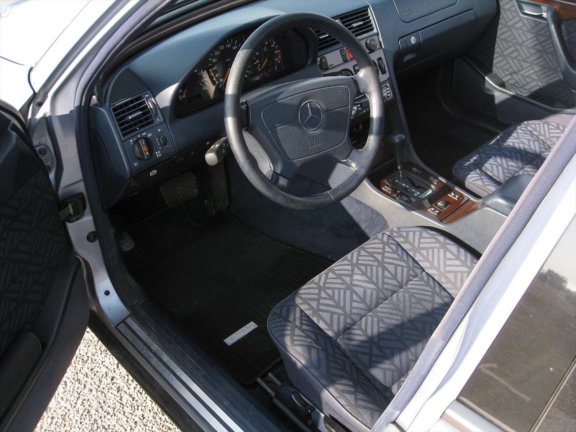 Mercedes Benz W202 C180 Elegance Aut. SOLGT! billede 3