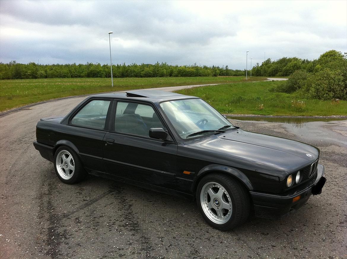 BMW e30 318is [solgt] billede 3