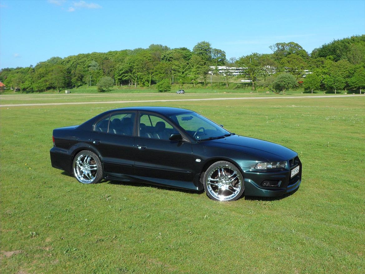 Mitsubishi Galant  billede 1