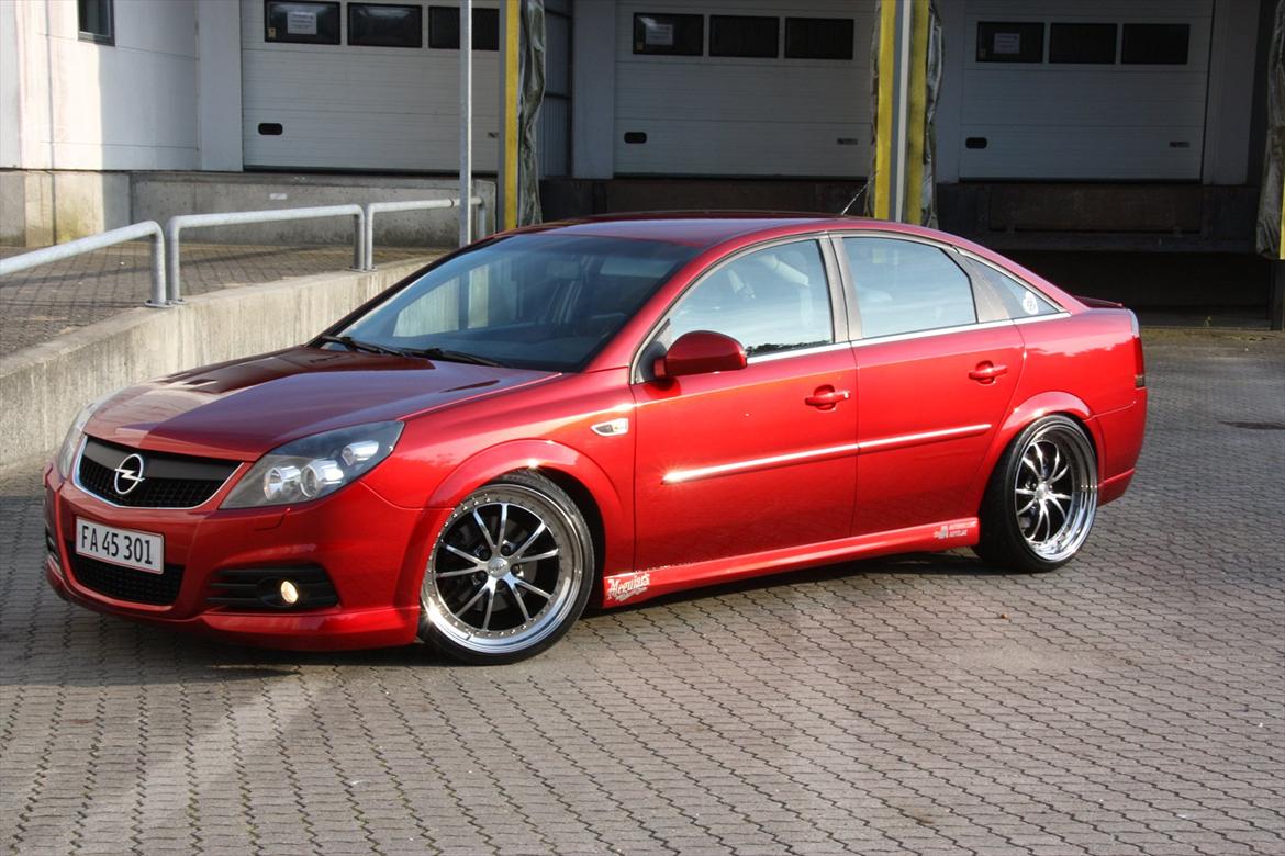 Opel Vectra C 2,0 turbo sport billede 1