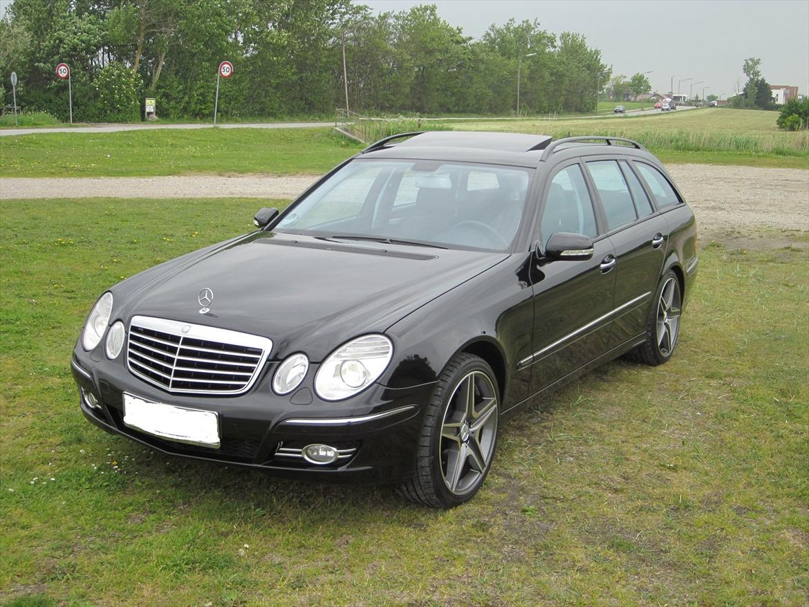 Mercedes Benz E320 W211 billede 1