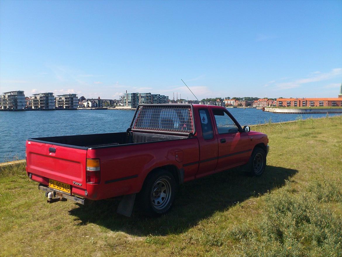 VW Taro 2.4D RWD [Tidl. bil] billede 5