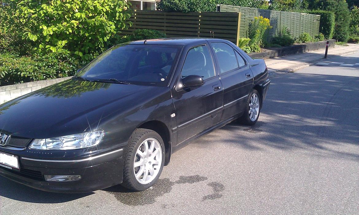 Peugeot 406 1.8 Sedan - Venstre side - forfra billede 15